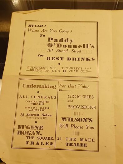 Vintage Killarney Plaque etc