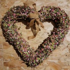 Heart wreath