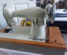 Vintage Lucia Sewing Machine for parts or repair