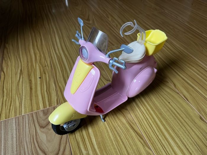 Barbie on Scooter