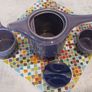 Amazing and Rare Vintage Mid Century Modern Celtic Thomas Unusual-Handled Tall Teapot in the Lilac and Indigo Colourway, Plus Two Matching Cups in The Wave Pattern Image 7
