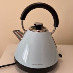 Morphy Richards Kettle