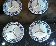 Mercedes Centre Caps