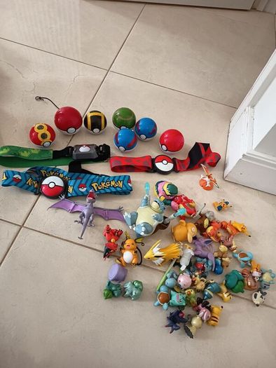 Pokemon toys