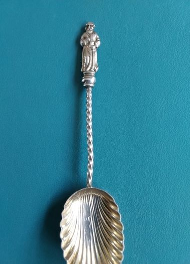Memorabilia Silver  Spoon   Hallmarked