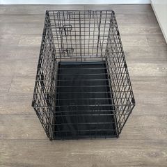 dog crate excellent condition medium size