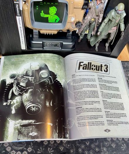 The History of Fallout Art Book