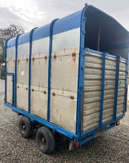 ifor williams 10 x 6,