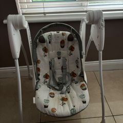 graco baby swing