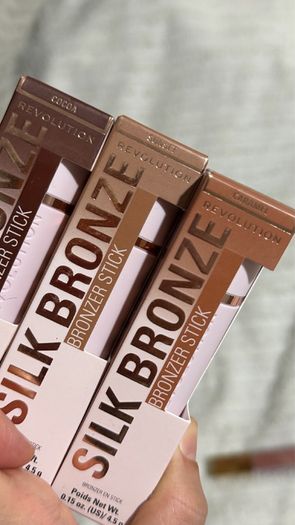 Makeup revolution bronzing sticks 4e each or 20e for all 6