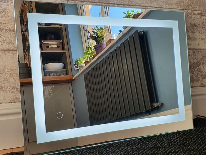 LED Bathroom Mirror Bright 50x70cm Touch Switch Makeup Vanity Ensuite