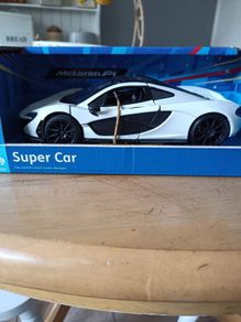 McLaren P1 model car