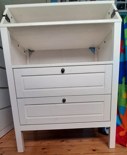 Solid wood changing table