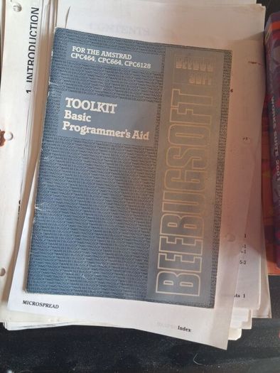 vintage Amstrad cpc programming manuals 1980s