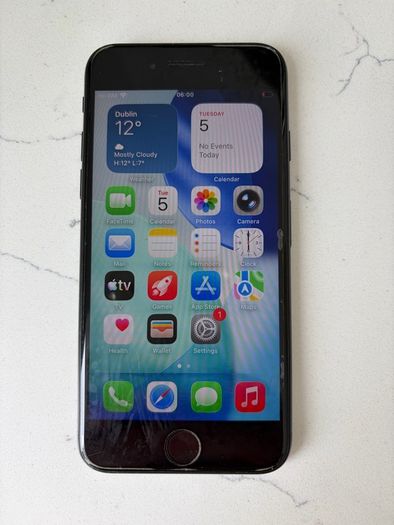 iPhone SE 2022
