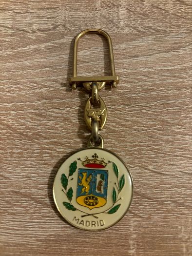 Vintage Madrid La Cebeles Keyring