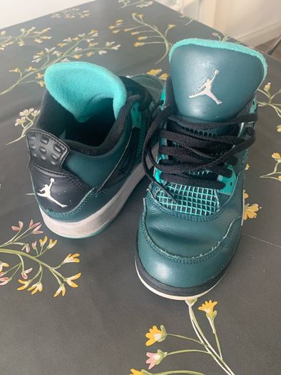 Jordan 4 Retro Teal