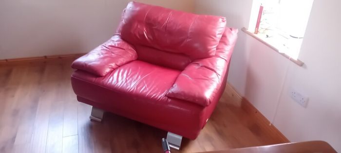 armchairs/loveseats