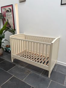 Baby elegance wooden cot bed