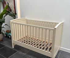 Baby elegance wooden cot bed
