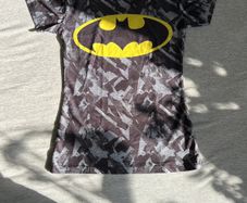 Halloween batman tshirt and cape