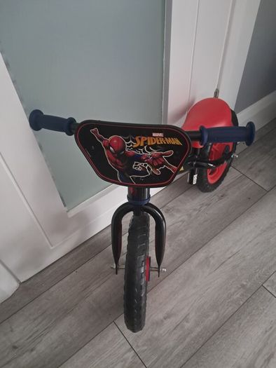 Kids balance bike