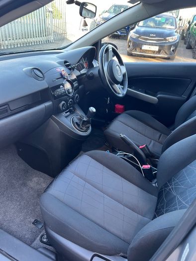 2012 Mazda 2