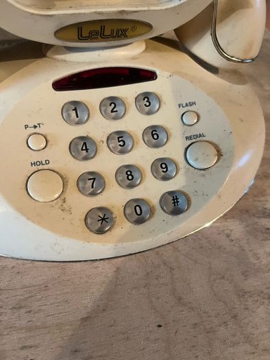 2 retro house phones . One lead missing. Easy to purchase.