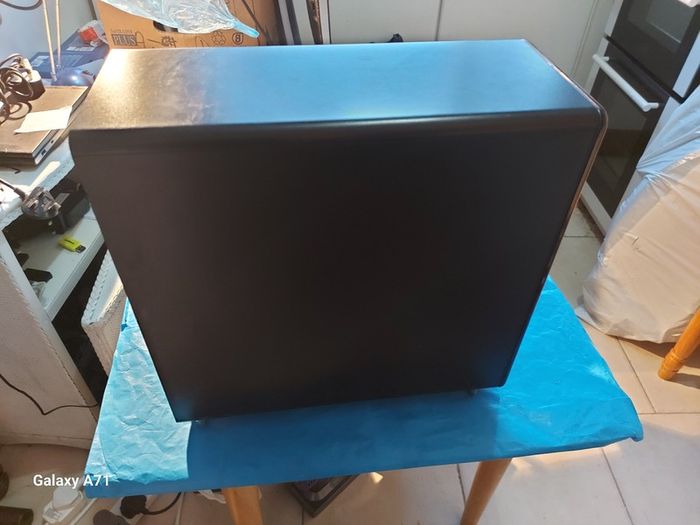 Samsung Surround Sound Speaker System, Subwoofer Speaker Model PS-WQ100, 4 Rear Speakers Model PS-RX30 and Centre Speaker Model PC-CX30