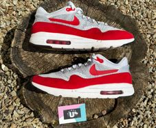 Premium Nike Air Max 1 Flyknit OG