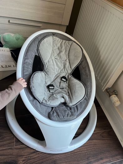 munchkin baby swing