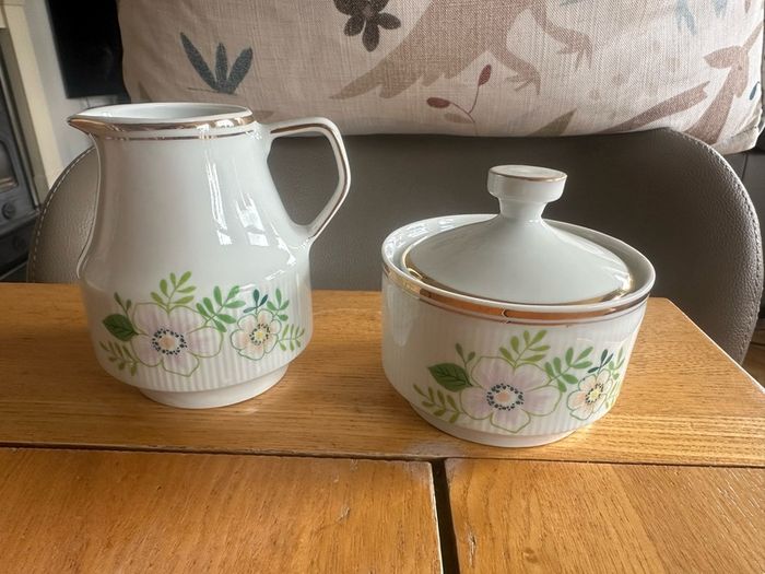 Vintage Chodziez Coffee Set