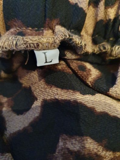 Ladies skirt