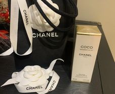 Chanel shimmering gel