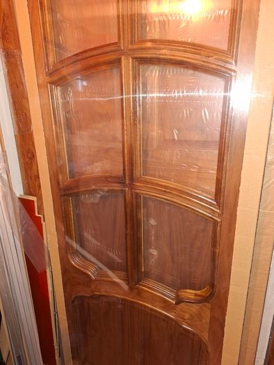 Deanta door /solid walnut