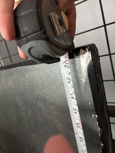 Two pains of glass free to take