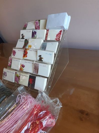 cards stand, message cards and card holders