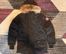 Canada Goose - (Budget Friendly) size XXL (would fit large and up)