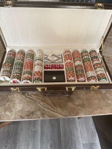 poker chips