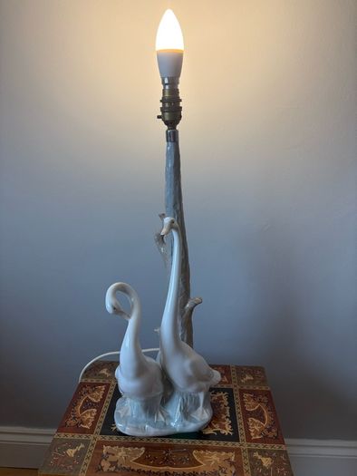 Vintage NAO by Lladro Table Lamp