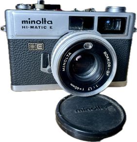 Minolta Hi-Matic E camera