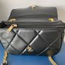 Like New: Shoulder Bag Image 3