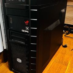 PC desktop, screen, keyboard
