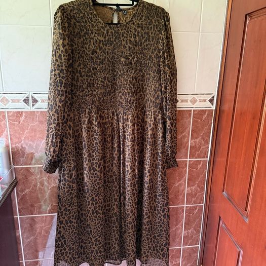 Vero Moda Leopard Dress - Size XL