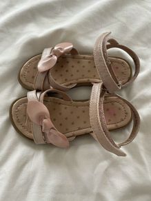 Dusky pink strappy sandals with bow size 8
