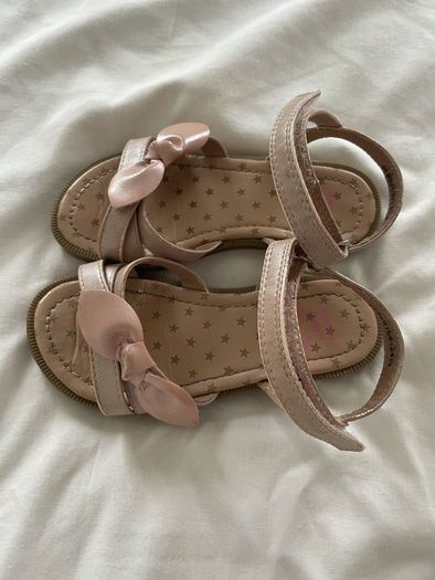 Dusky pink strappy sandals with bow size 8