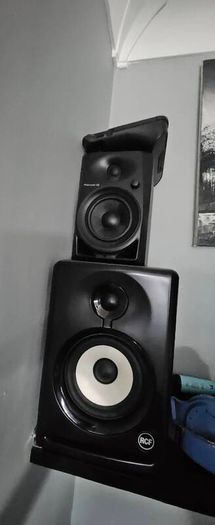 Ayra active 8 Rcf studio moniters