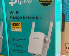 TP-Link N300 Universal Range Extender, Broadband/Wi-Fi Extender, Wi-Fi Booster/Hotspot with 1 Ethernet Port and 2 External Antennas, Plug and Play, Built-In Access Point Mode, UK Plug