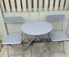 Garden Table and 2 folding chairs outdoor Ikea