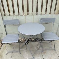 Garden Table and 2 folding chairs outdoor Ikea